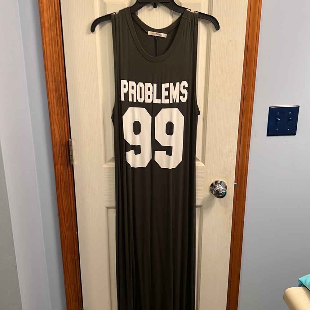 Hunter Green maxi dress w/99 problems…